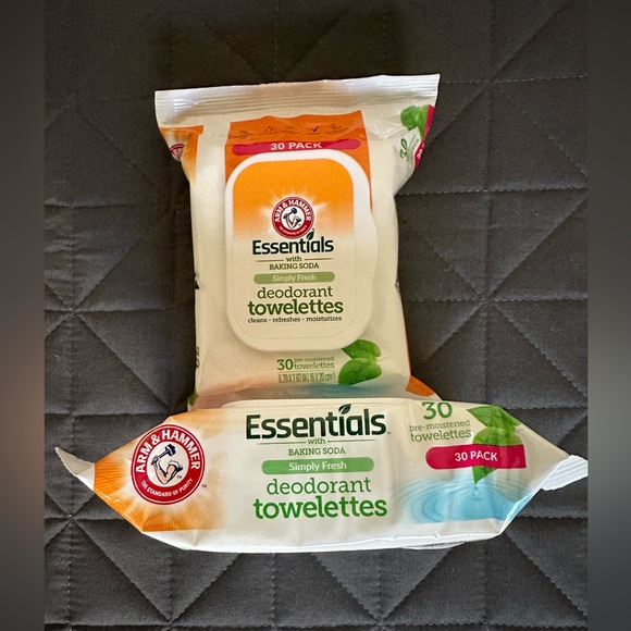 Arm & Hammer Essentials Deodorant wipes Simply Fresh scent - Picture 4 of 5